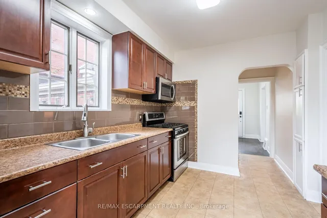 Additional image 19 of 11 Huxley Ave