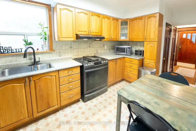 Additional image 19 of 82 Westlake Ave