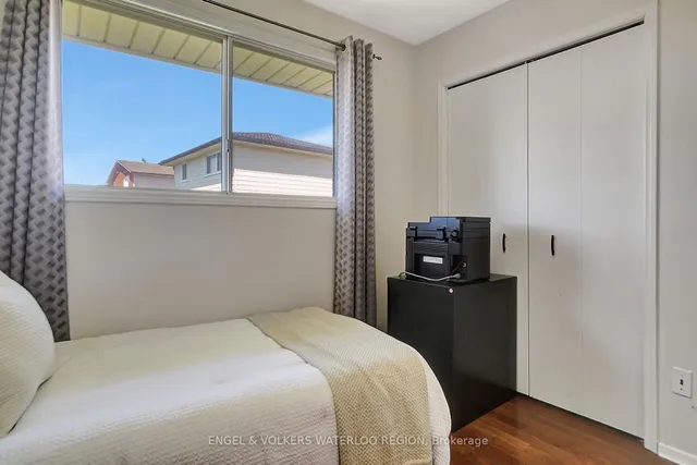 Additional image 27 of 137 Wimbleton Cres