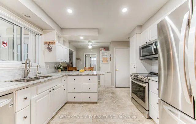 Additional image 6 of 590 Manchester Rd