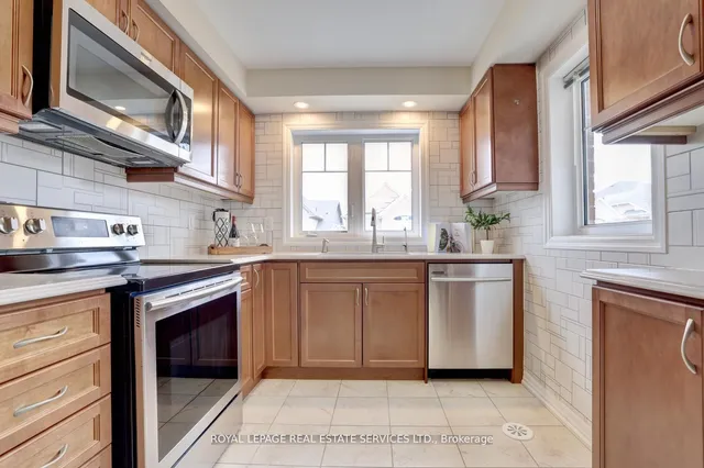 Additional image 9 of 1234 Rose Way