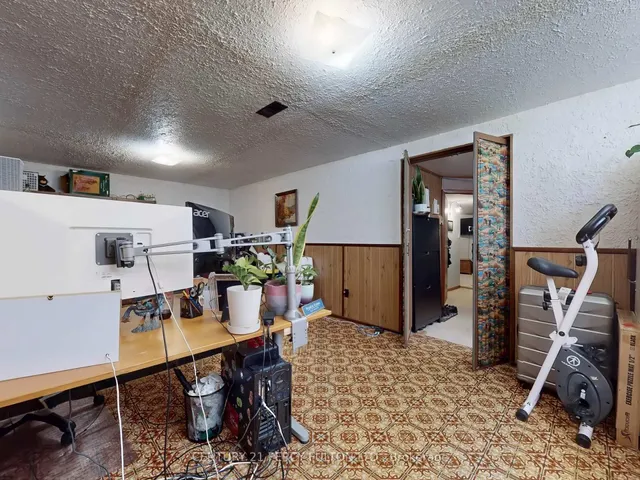 Additional image 38 of 193 Brimorton Dr