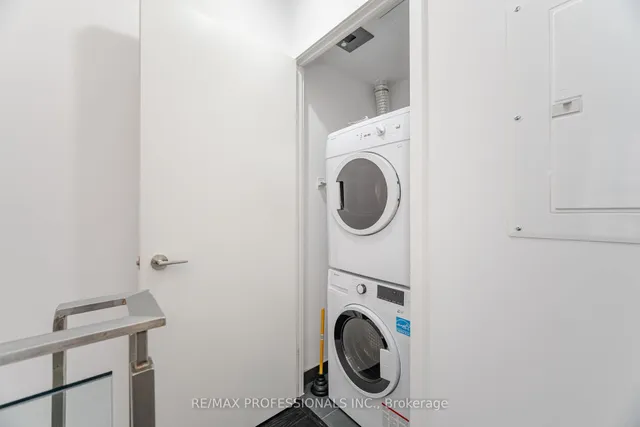 Additional image 30 of 1030 King St Unit 103