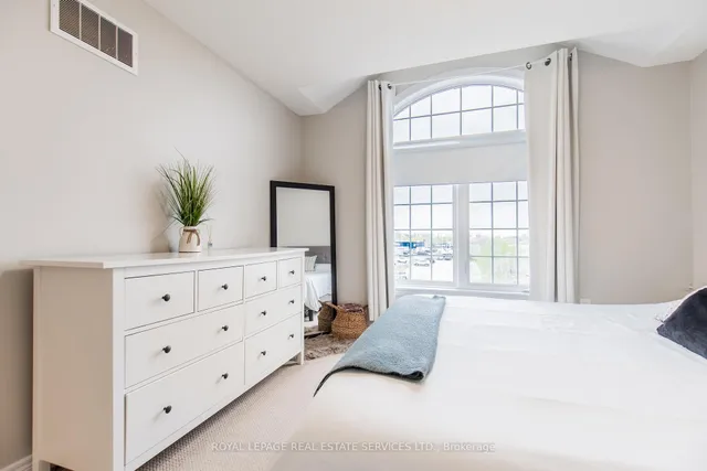 Additional image 23 of 1401 Plains Rd Unit 116