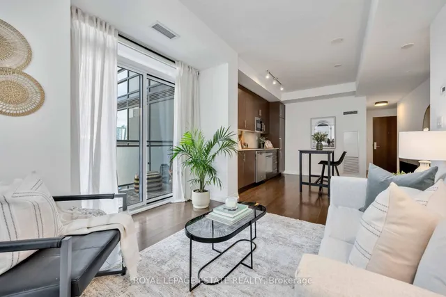 Additional image 5 of 460 Adelaide St Unit 705