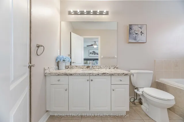 Additional image 25 of 15 Versailles Cres