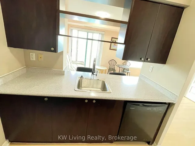 Additional image 12 of 215 Queen St Unit 810