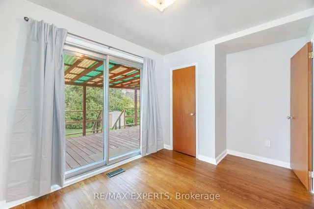 Additional image 19 of 61 Sharbot Ave