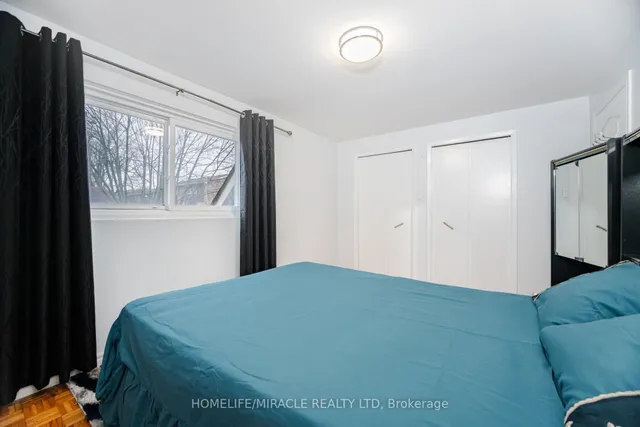 Additional image 23 of 341 Military Tr Unit 70