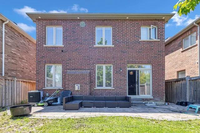 Additional image 36 of 38 George Robinson Dr