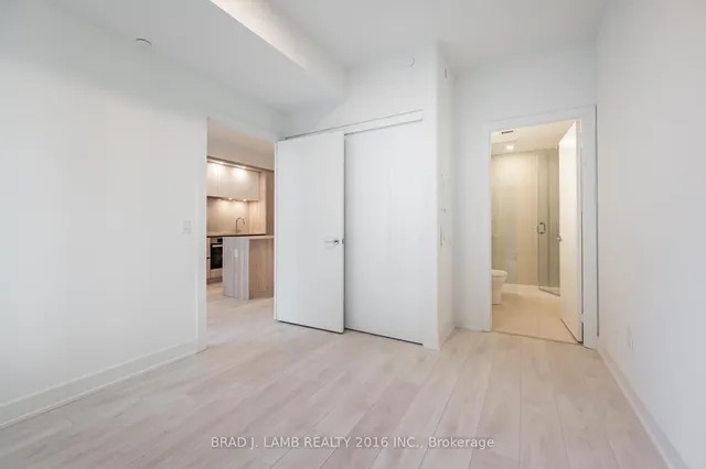 Additional image 16 of 15 Mercer St Unit 1307