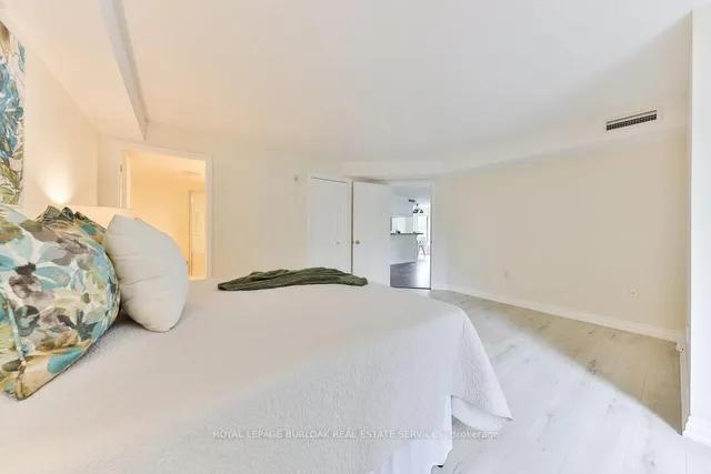 Additional image 19 of 216E Plains Rd Unit 109