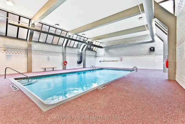 Additional image 17 of 4064 Lawrence Ave Unit 501