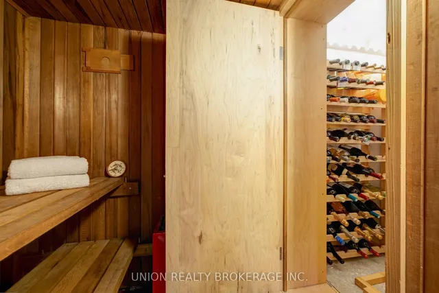 Additional image 20 of 366 Glen Manor Dr