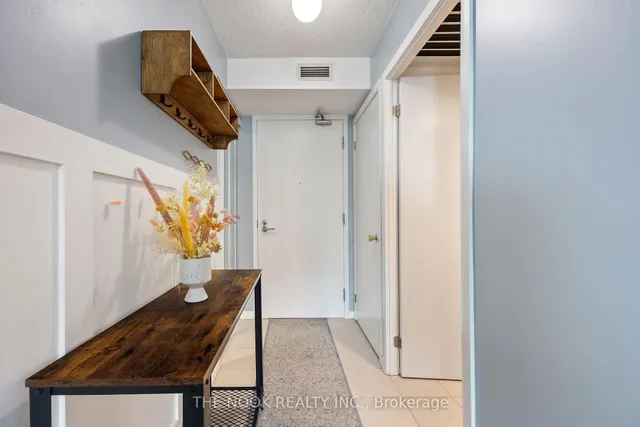 Additional image 6 of 209 Fort York Blvd Unit 1468