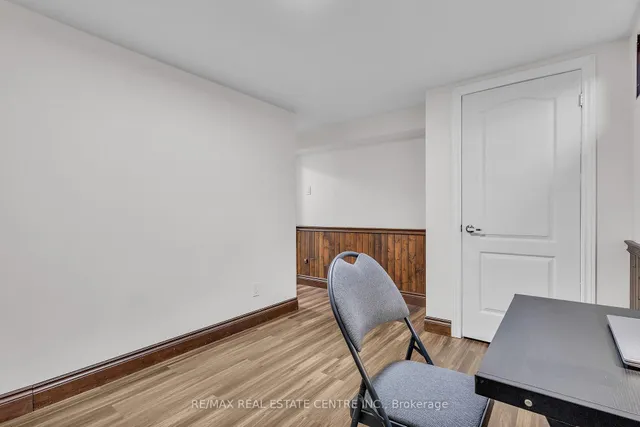 Additional image 35 of 88 Baird Ave