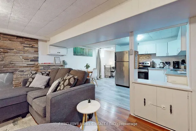 Additional image 27 of 2221 Ghent Ave