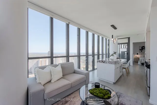 Additional image 13 of 101 Charles St Unit 4010