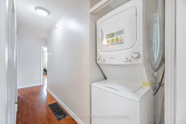 Additional image 23 of 41 Davelayne Rd