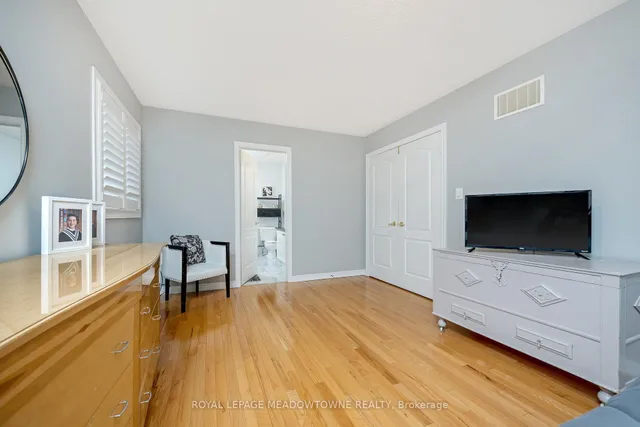 Additional image 25 of 525 Scott Blvd