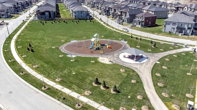 Additional image 39 of 43 Michener Dr