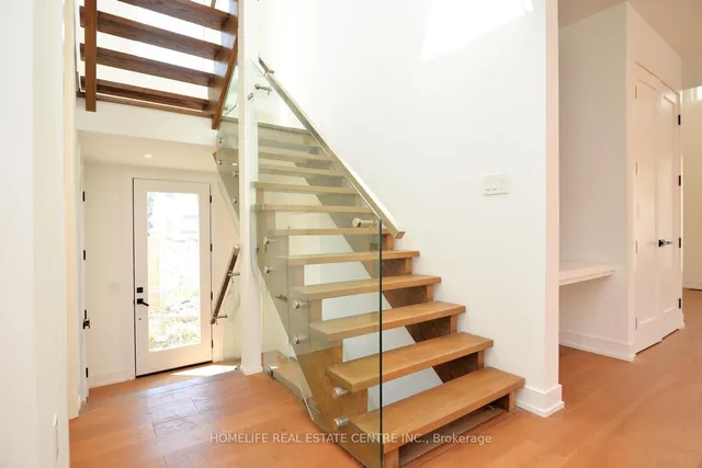 Additional image 10 of 1 Camilla Cres