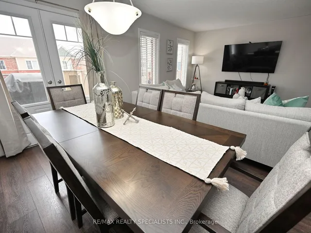 Additional image 18 of 82 Suitor Crt