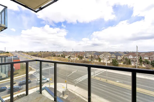 Additional image 27 of 1415 Dundas St Unit 415