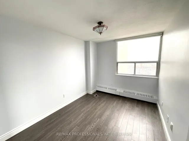 Additional image 28 of 551 The West Mall N/A Unit 1622