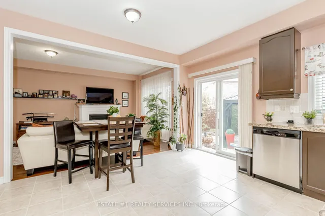 Additional image 19 of 50 Young Dr