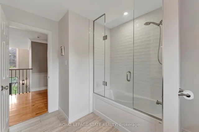 Additional image 33 of 660 Highvalley Rd