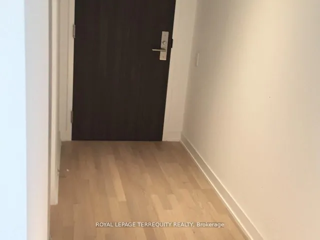 Additional image 5 of 185 Roehampton Ave Unit 1510