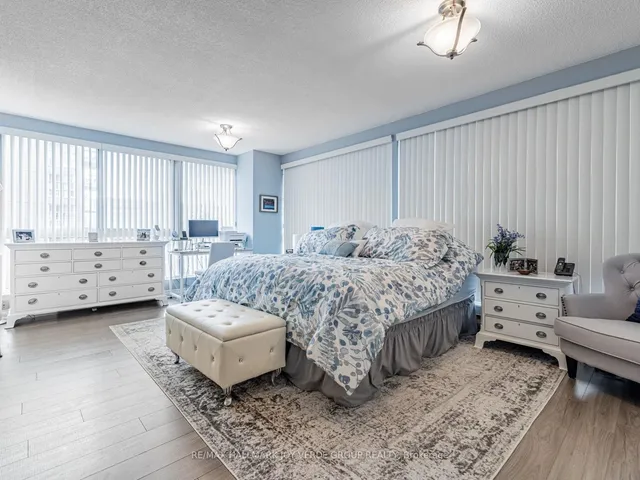 Additional image 15 of 7 Broadway Ave Unit 302