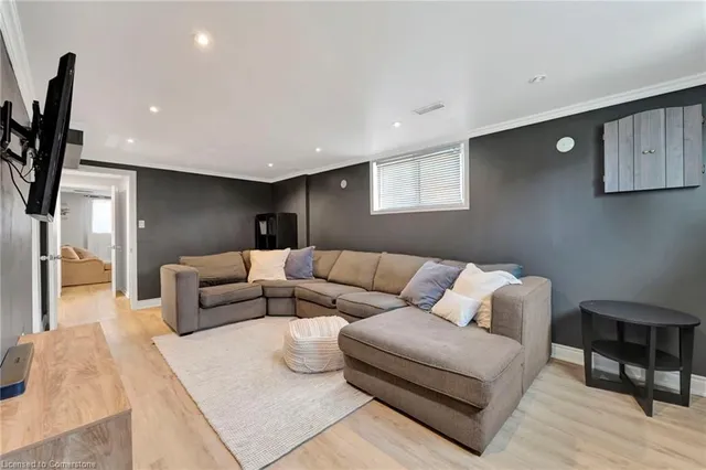 Additional image 31 of 15 Elsa Crt