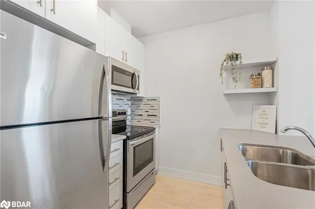 Additional image 11 of 81 Robinson St Unit 1104