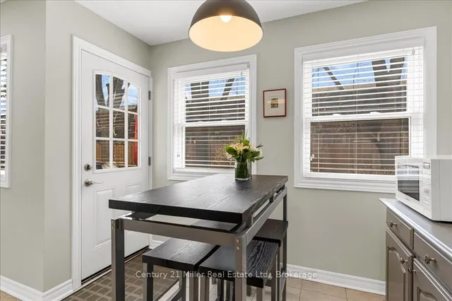 Additional image 9 of 1310 Hampton St Unit 19