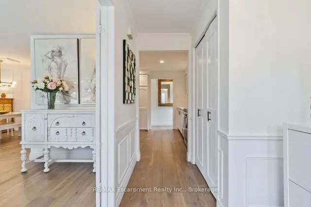 Additional image 25 of 2365 Devon Rd