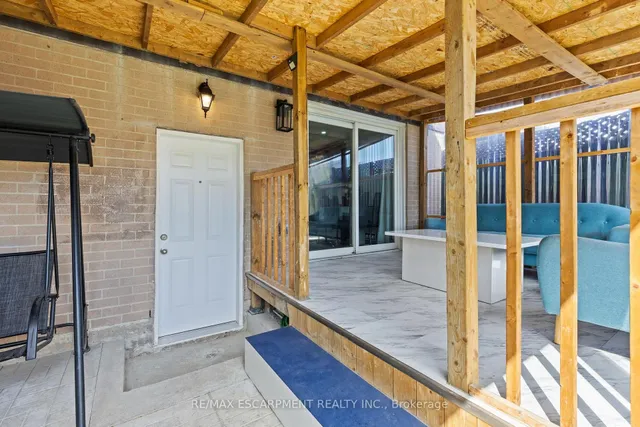 Additional image 20 of 21 Grand River Crt