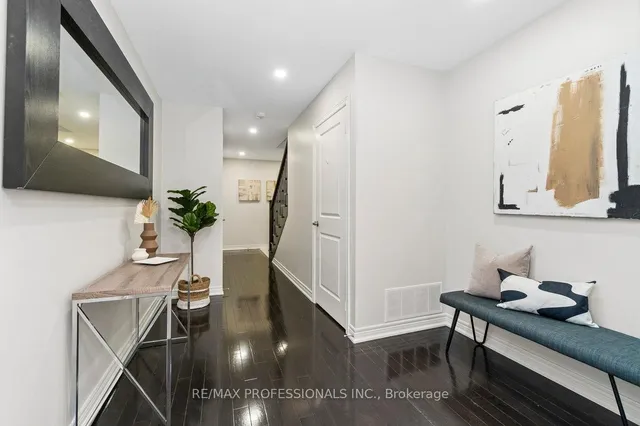 Additional image 2 of 22 Haymarket Dr