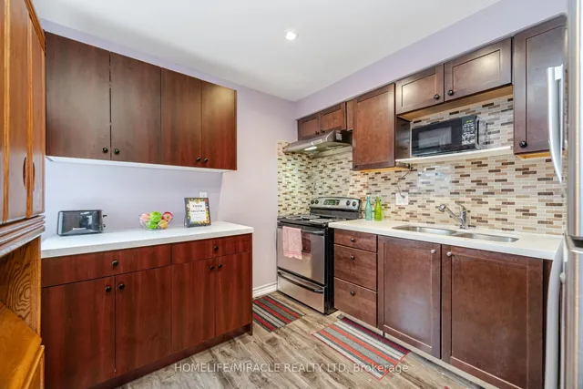 Additional image 11 of 62 Elmvale Ave