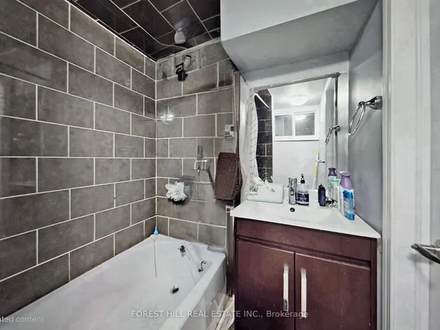 Additional image 30 of 44 Herkley Dr