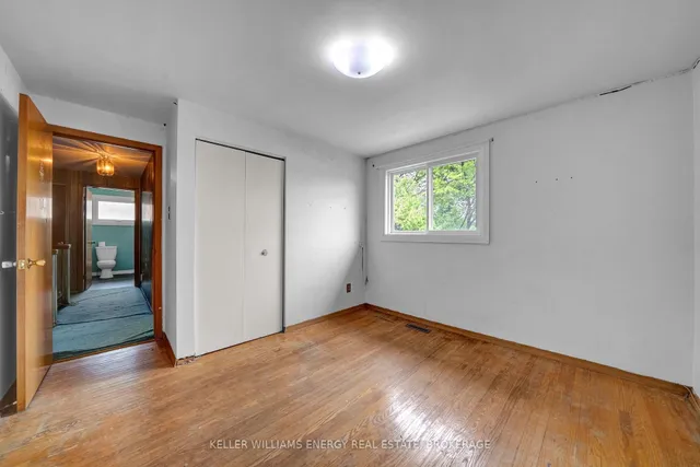 Additional image 22 of 29 Parkington Cres