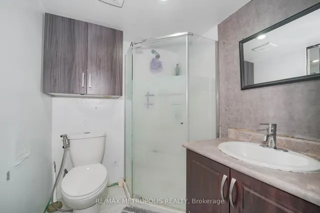 Additional image 45 of 55 Pennycross Cres