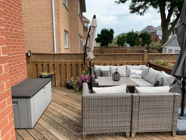 Additional image 34 of 52 Red Cedar Cres