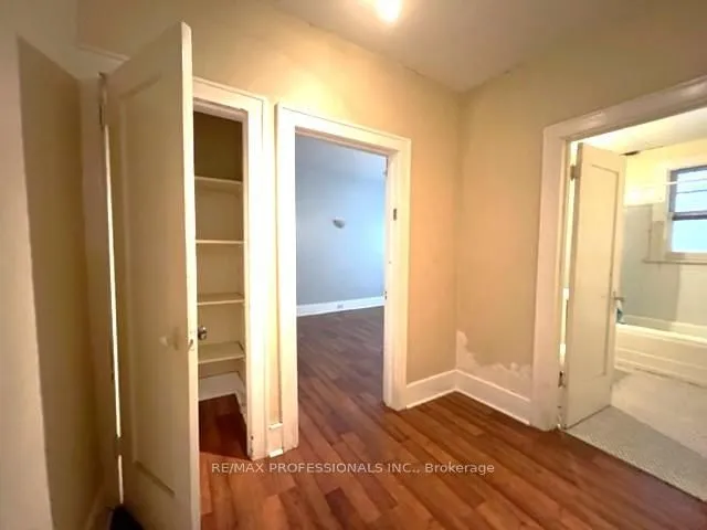 Additional image 14 of 1131 & 1131A Avenue Rd