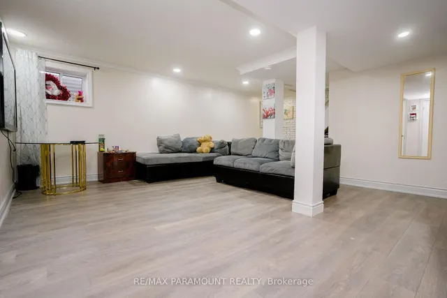 Additional image 34 of 10 Burnham Cres