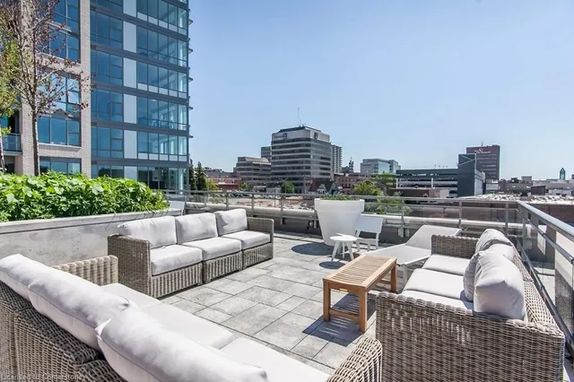 Additional image 26 of 85 Duke St Unit 402