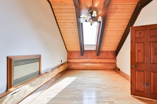 Additional image 27 of 270 North Shore Blvd