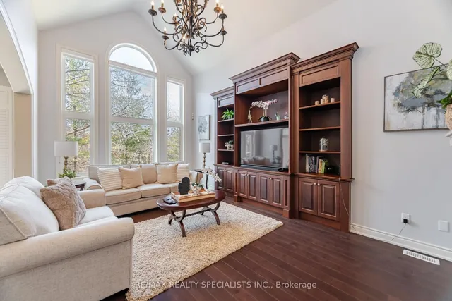 Additional image 12 of 6700 Rothschild Tr