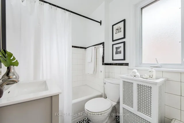 Additional image 29 of 32 Randolph Rd